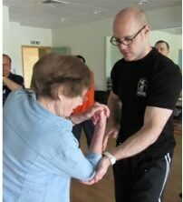 tip for you: always to try and copy the activity you do using your good hand with your affected hand. 

If you need some help then call us on 0203 053 0111 or email support@arni.uk.com We have trainers throughout the country who can help you with your recovery.
 #ARNIstroke #arnistrokerehab #arnistroke #ARNIstrokerehab #arnistrokecharity #strokerehabilitation #neurorehab #strokeexercise #strokearmrehab
